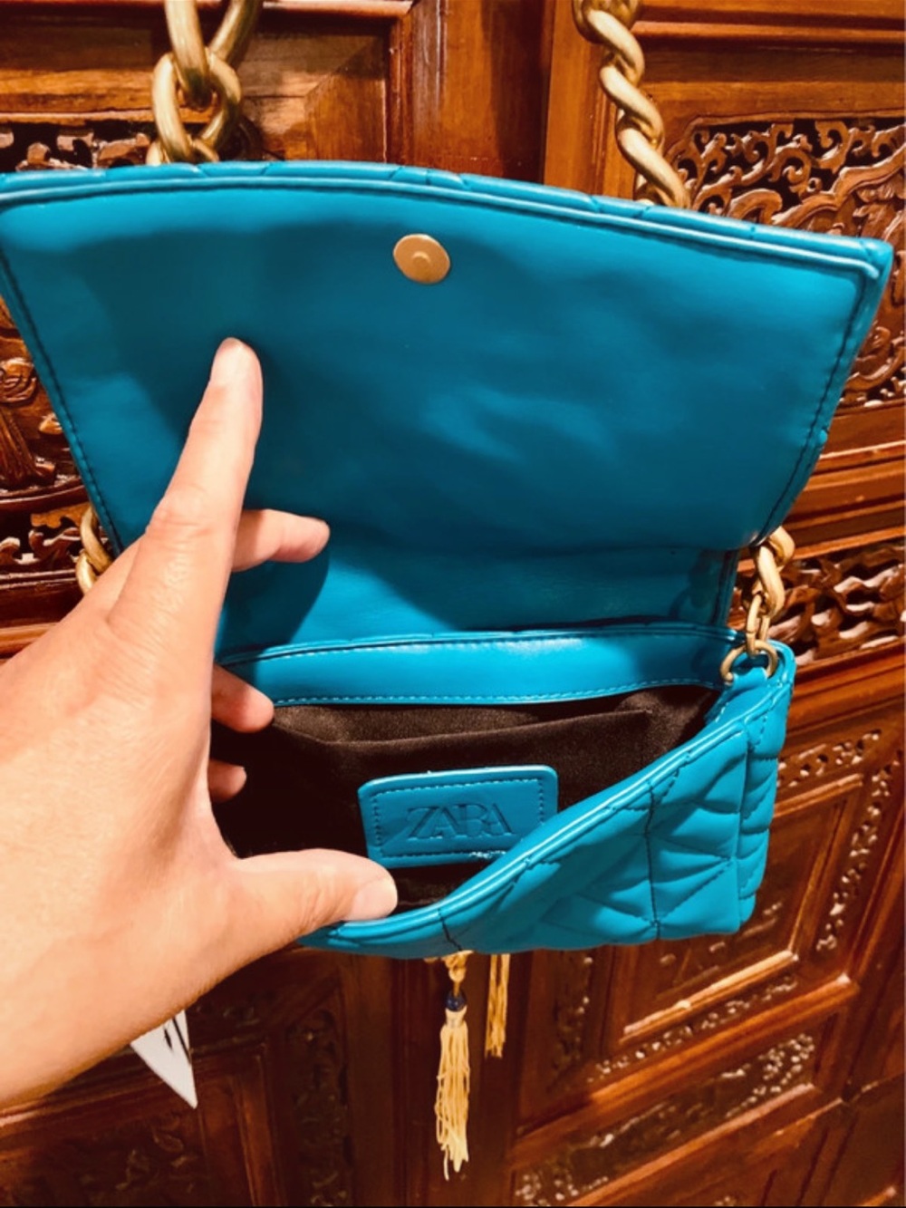 Zara Turquoise Quilted Crossbody Bag with Gold Chain - Picture 2 of 2